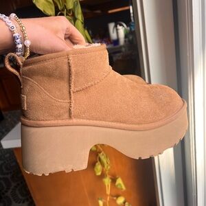 UGG WOMEN’S CLASSIC ULTRA MINI NEW HEIGHTS PLATFORM BOOTS